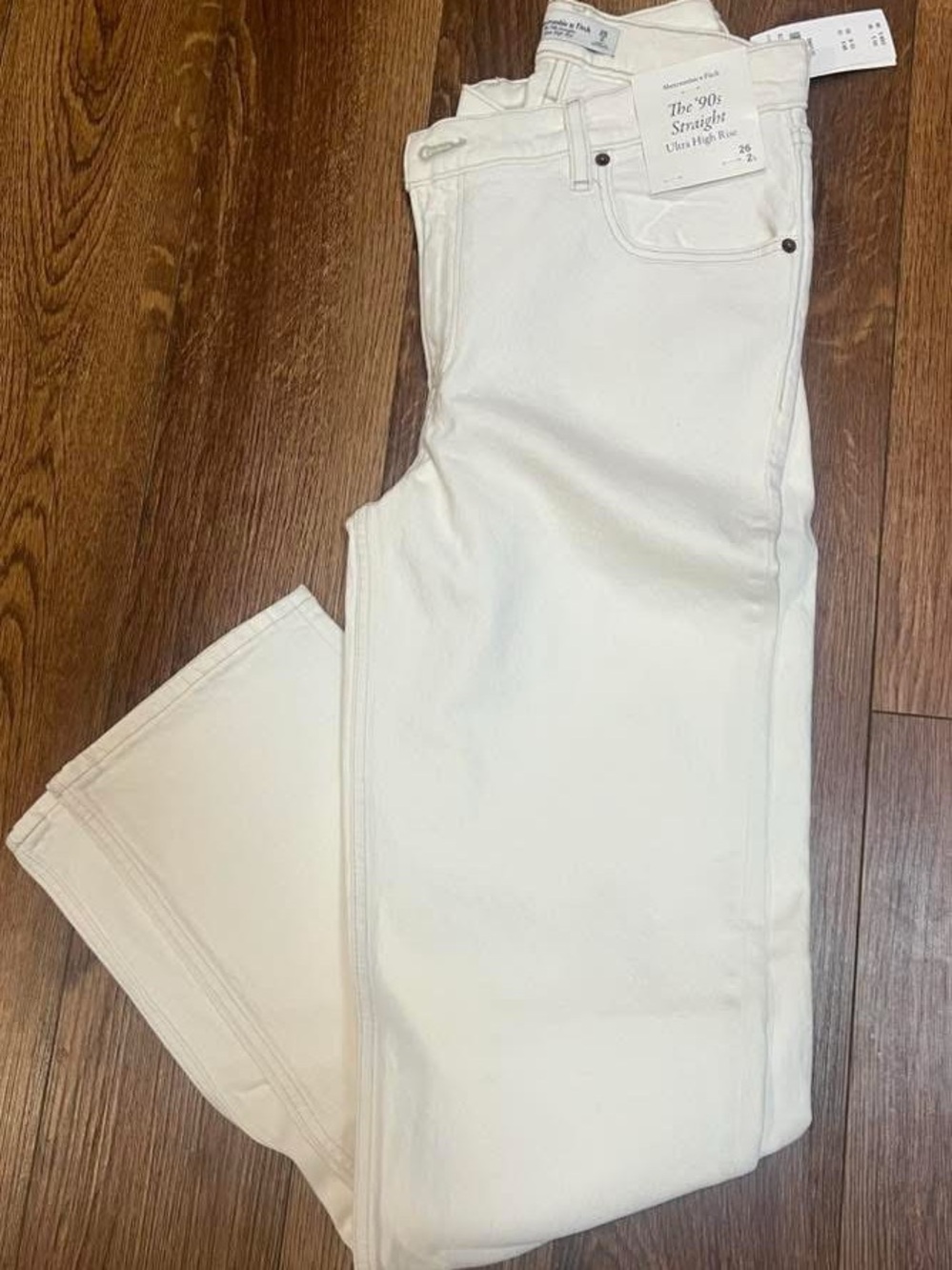 (Size 26) A&F The '90s Straight Ultra High Rise Women’s Jeans - White